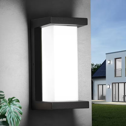 18W LED Outdoor Wall Light – IPX4 Waterproof, Semi-Flush Mount for Garden, Porch & Balcony