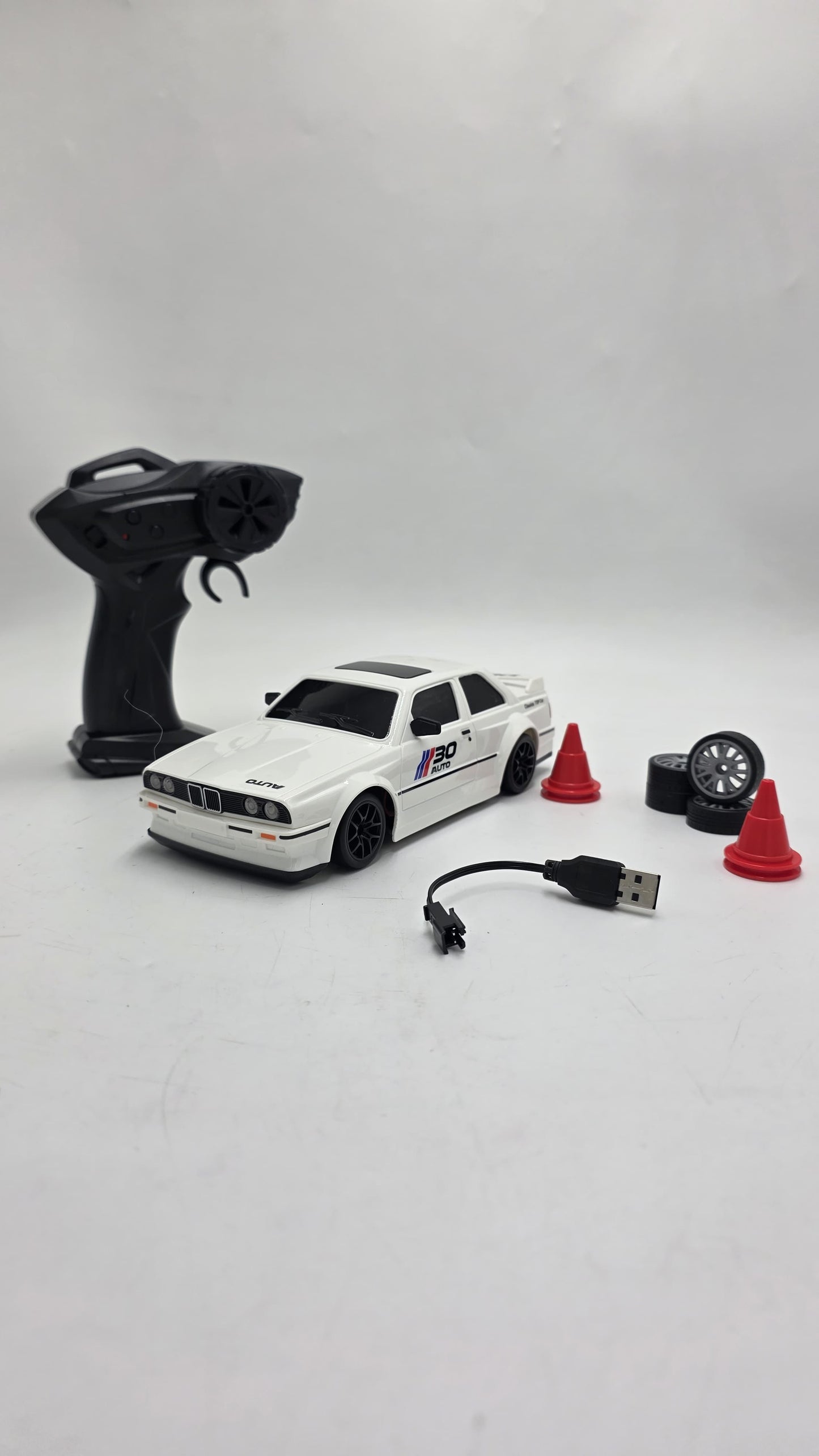 BMW E30 RC Drift Car – White Edition