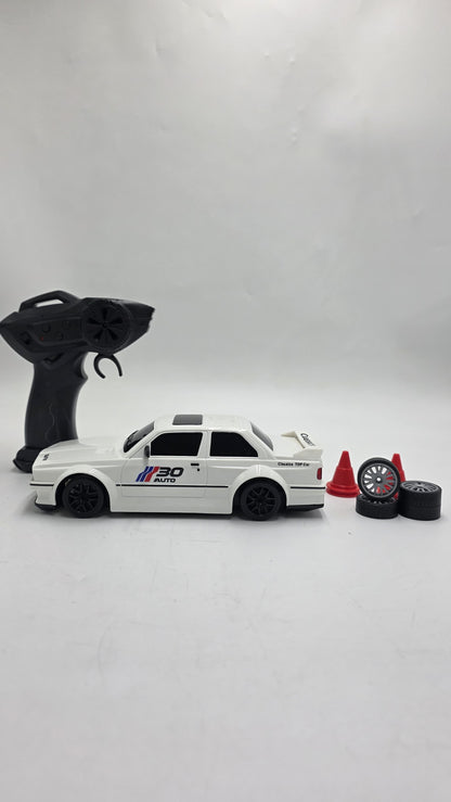 BMW E30 RC Drift Car – White Edition